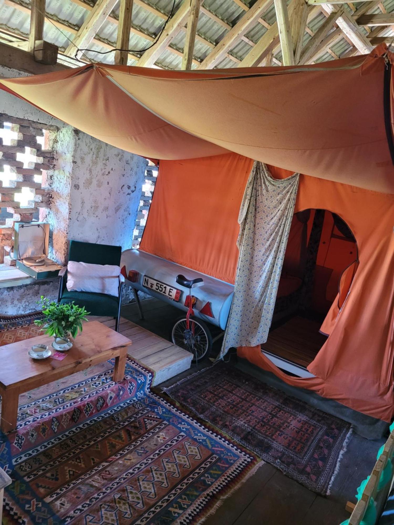 ブレッド Nomads Glampホステル エクステリア 写真